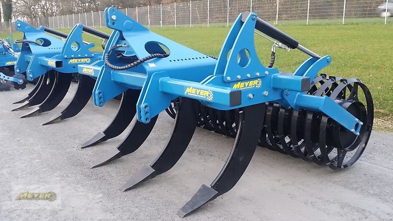 Tiefenlockerer des Typs Meyer Agrartechnik Untergrundhaken UH4 Maxi, Neumaschine in Andervenne (Bild 18)