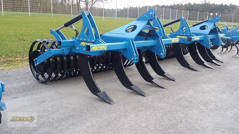 Tiefenlockerer des Typs Meyer Agrartechnik Untergrundhaken UH4 Maxi, Neumaschine in Andervenne (Bild 12)