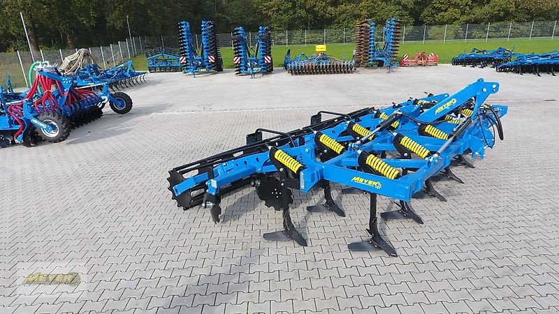 Grubber des Typs Meyer Agrartechnik FLG 6000 Profi Federsteinsicherung, Neumaschine in Andervenne (Bild 17)