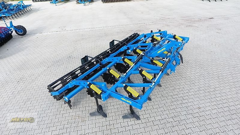 Grubber des Typs Meyer Agrartechnik FLG 6000 Profi Federsteinsicherung, Neumaschine in Andervenne (Bild 8)