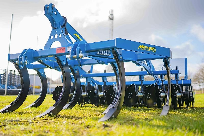 Tiefenlockerer des Typs Meyer Agrartechnik SZ 3000, Neumaschine in Andervenne (Bild 7)