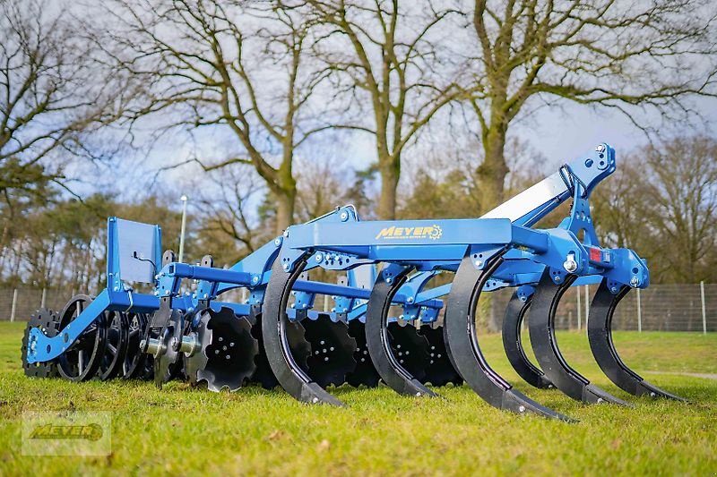 Tiefenlockerer des Typs Meyer Agrartechnik SZ 3000, Neumaschine in Andervenne (Bild 2)
