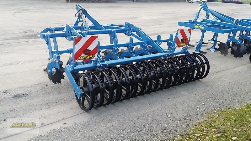 Tiefenlockerer des Typs Meyer Agrartechnik SZ 3000, Neumaschine in Andervenne (Bild 10)