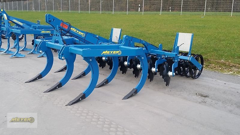 Tiefenlockerer des Typs WM Meyer SZ 3000, Neumaschine in Andervenne (Bild 13)