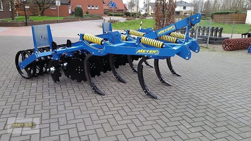 Tiefenlockerer des Typs Meyer Agrartechnik SZ 3000, Neumaschine in Andervenne (Bild 2)