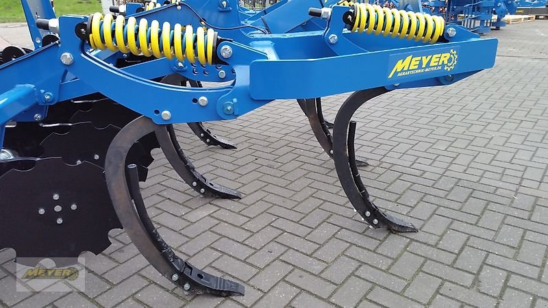 Tiefenlockerer des Typs Meyer Agrartechnik SZ 3000, Neumaschine in Andervenne (Bild 16)