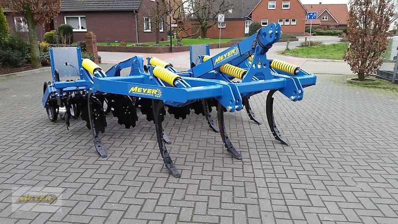 Tiefenlockerer des Typs WM Meyer SZ 3000, Neumaschine in Andervenne (Bild 3)