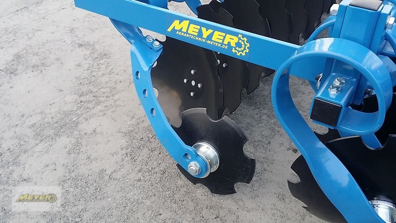 Kurzscheibenegge des Typs Meyer Agrartechnik KSE 3000, Neumaschine in Andervenne (Bild 5)