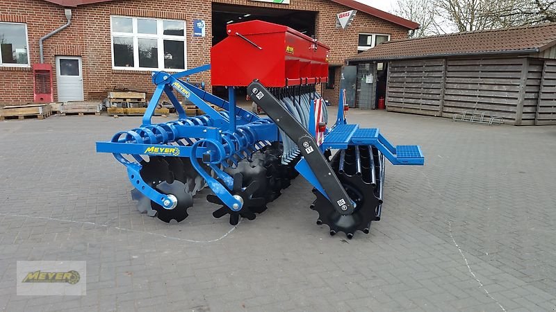 Kurzscheibenegge des Typs Meyer Agrartechnik KSE 3000, Neumaschine in Andervenne (Bild 14)