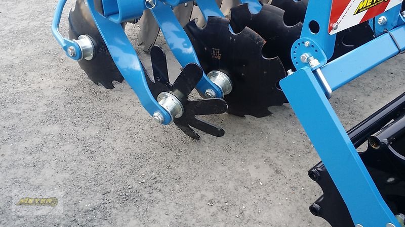 Kurzscheibenegge des Typs Meyer Agrartechnik KSE 3000, Neumaschine in Andervenne (Bild 9)