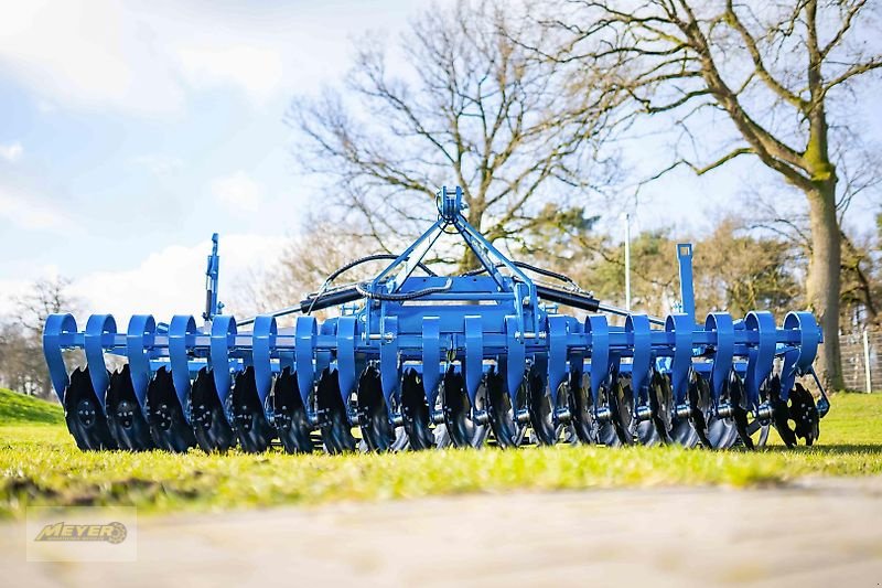 Kurzscheibenegge des Typs Meyer Agrartechnik KSE 4750, Neumaschine in Andervenne (Bild 2)