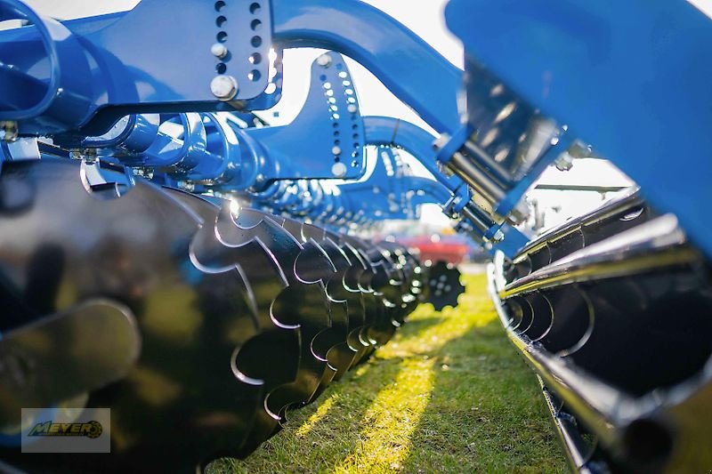 Kurzscheibenegge des Typs Meyer Agrartechnik KSE 4750, Neumaschine in Andervenne (Bild 4)