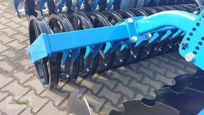 Kurzscheibenegge des Typs Meyer Agrartechnik KSE 4750, Neumaschine in Andervenne (Bild 21)