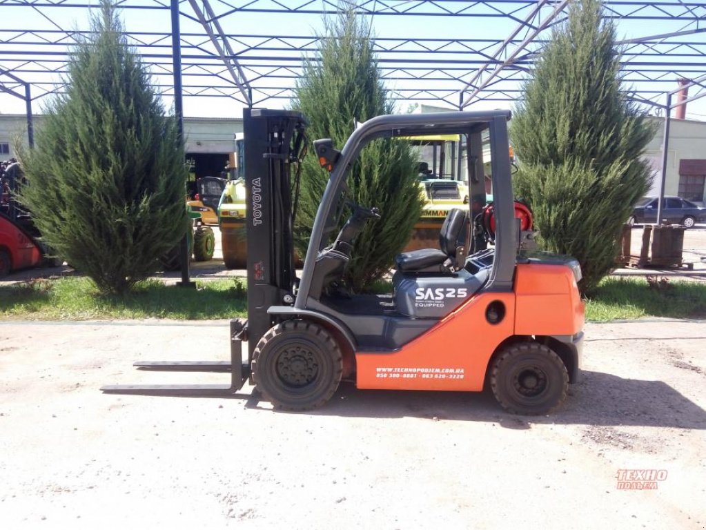 Gabelstapler des Typs Toyota 02-8FDF30,  in Харків (Bild 7)