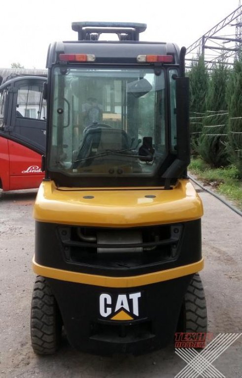Gabelstapler des Typs Caterpillar DP25N,  in Харків (Bild 3)