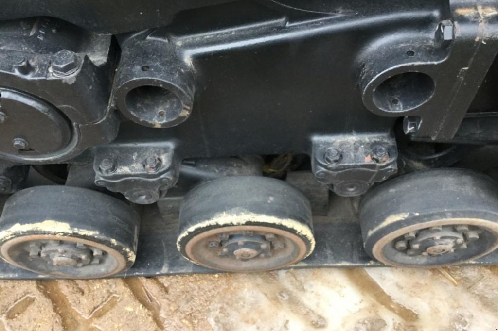 Raupentraktor des Typs CHALLENGER MT765, Neumaschine in Київ (Bild 5)