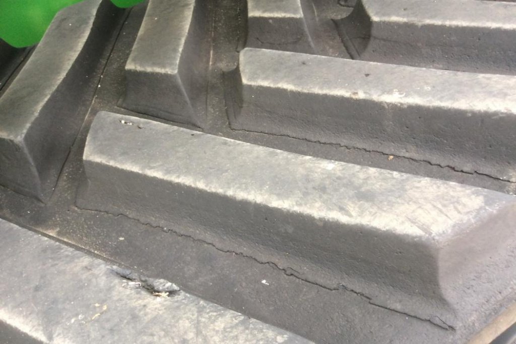 Raupentraktor des Typs John Deere 9520T, Neumaschine in Київ (Bild 5)