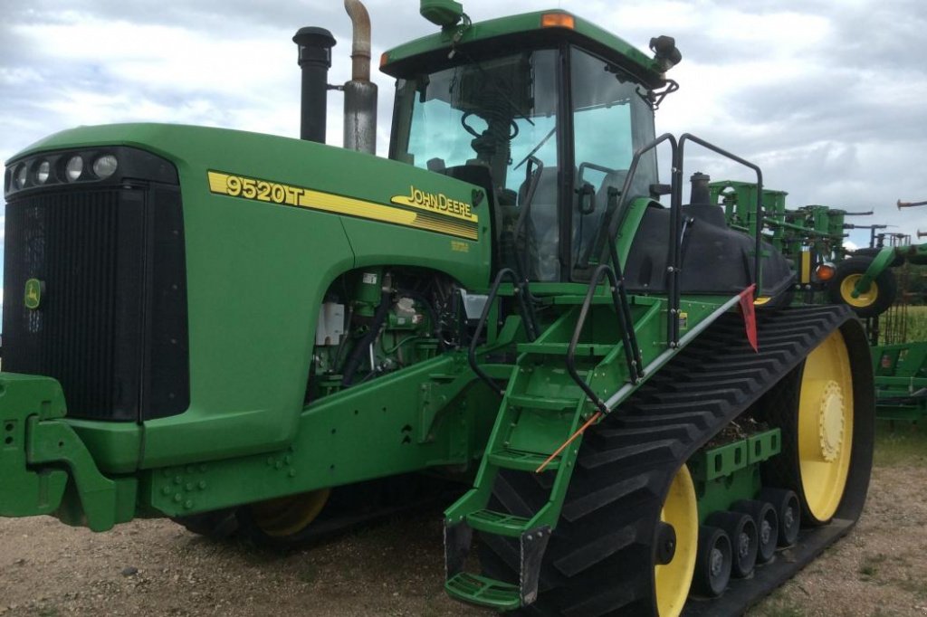 Raupentraktor des Typs John Deere 9520T, Neumaschine in Київ (Bild 2)