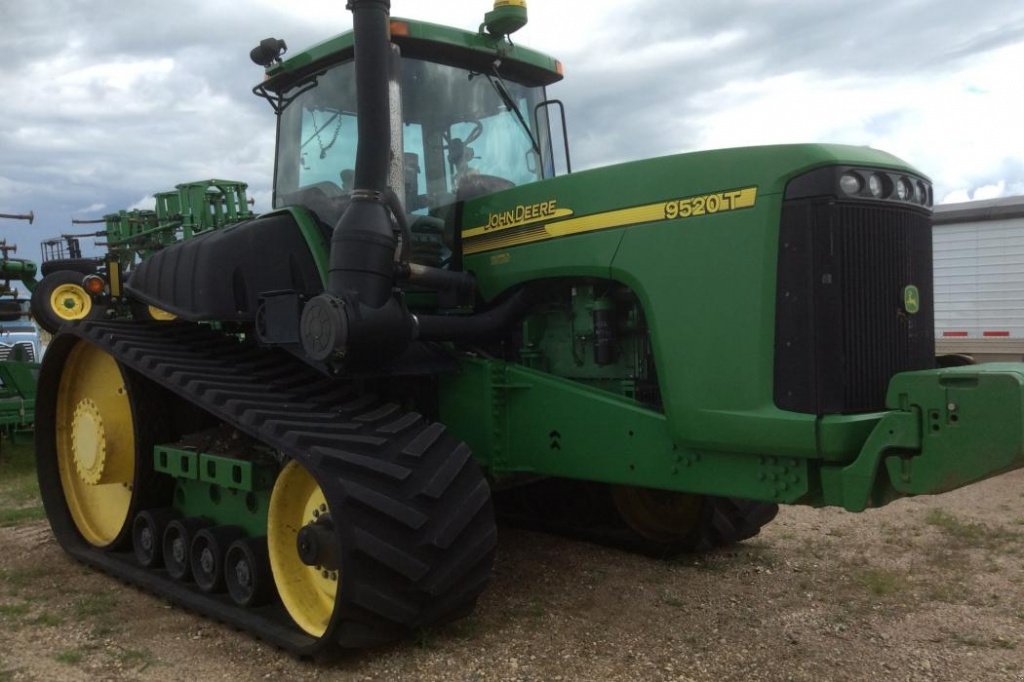 Raupentraktor des Typs John Deere 9520T, Neumaschine in Київ (Bild 1)