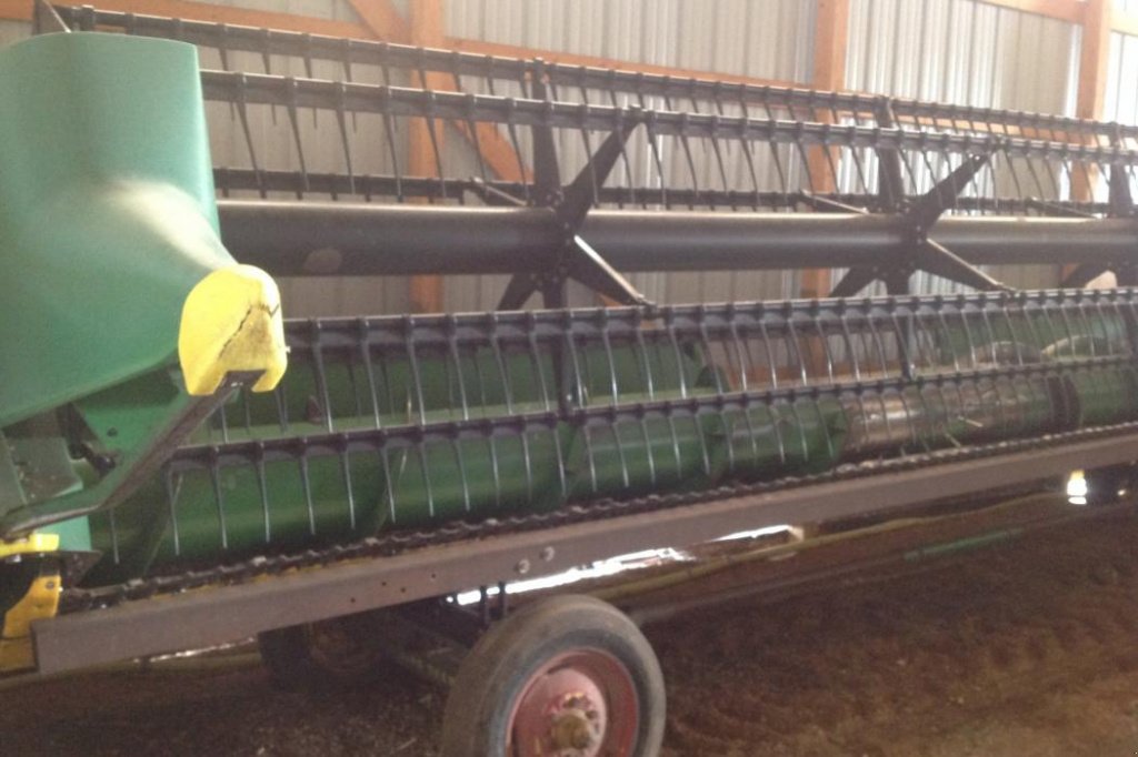 Schneidwerk des Typs John Deere 925F,  in Київ (Bild 2)