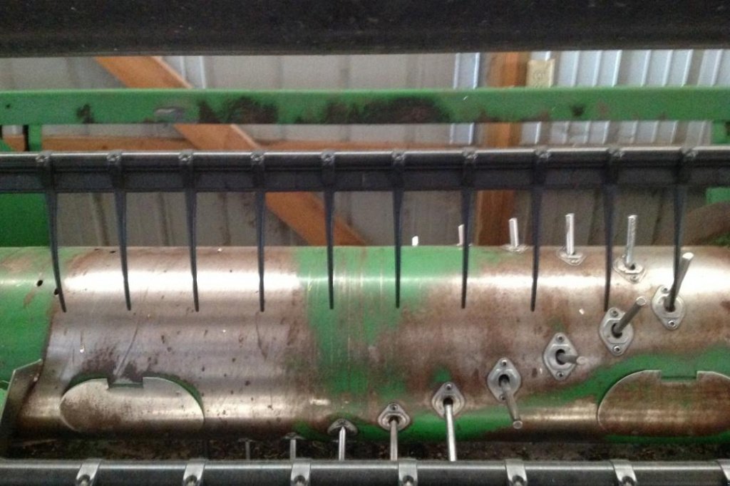 Schneidwerk des Typs John Deere 925F,  in Київ (Bild 4)