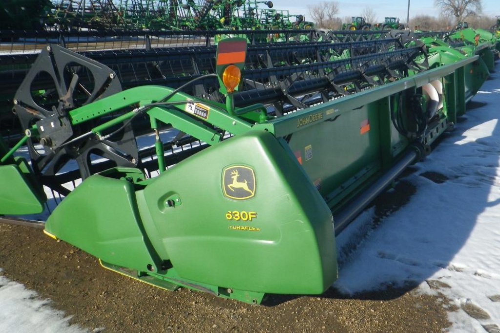 Schneidwerk des Typs John Deere 630 Hydro Flex,  in Київ (Bild 1)