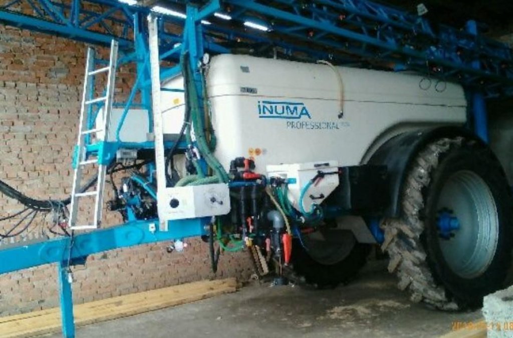 Weinbauspritze des Typs Inuma Professional 4000,  in Хмельницький (Bild 1)
