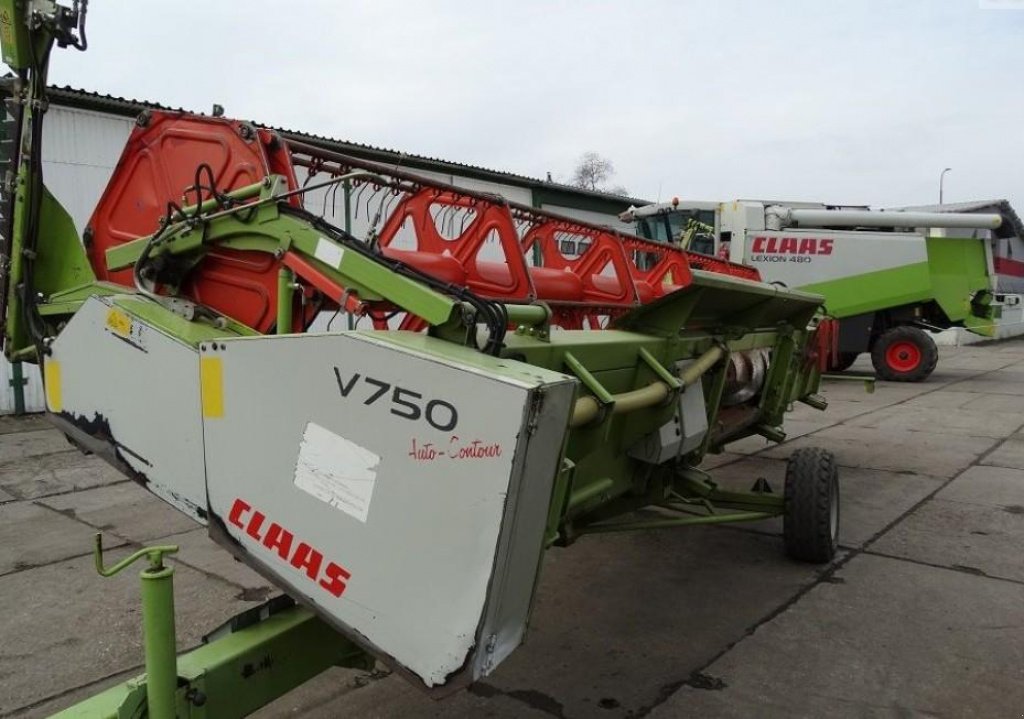 Oldtimer-Mähdrescher des Typs CLAAS Lexion 480, Neumaschine in Пролиски (Bild 4)