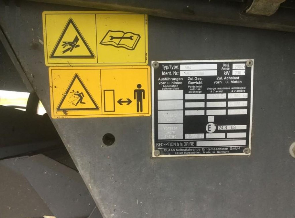 Oldtimer-Mähdrescher des Typs CLAAS Lexion 550, Neumaschine in Пролиски (Bild 8)