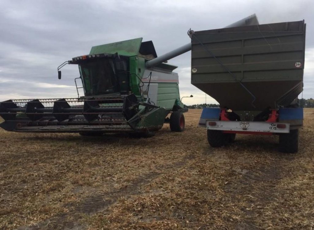 Oldtimer-Mähdrescher des Typs Fendt 8300 AL, Neumaschine in Варва (Bild 4)