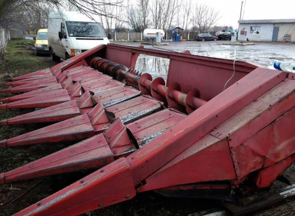 Oldtimer-Mähdrescher des Typs Fendt 8300 AL, Neumaschine in Варва (Bild 8)
