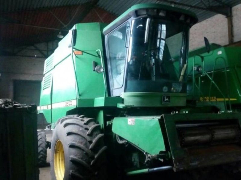 Oldtimer-Mähdrescher des Typs John Deere 9500, Neumaschine in Кіровоград (Bild 1)