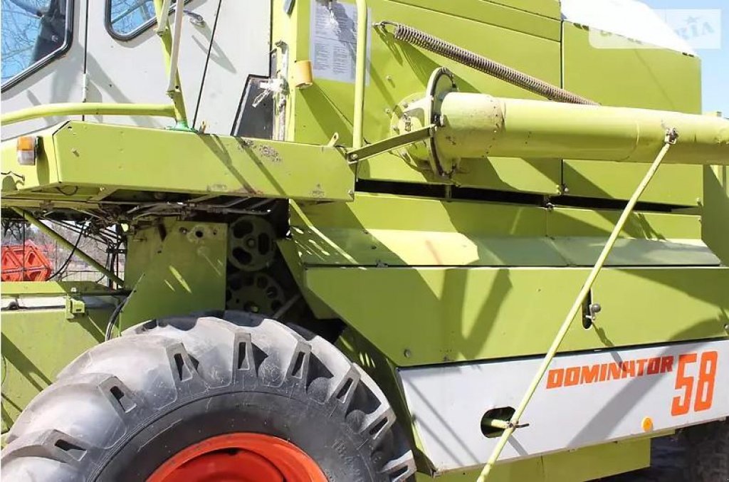 Oldtimer-Mähdrescher des Typs CLAAS Dominator 58, Neumaschine in Торчин (Bild 10)