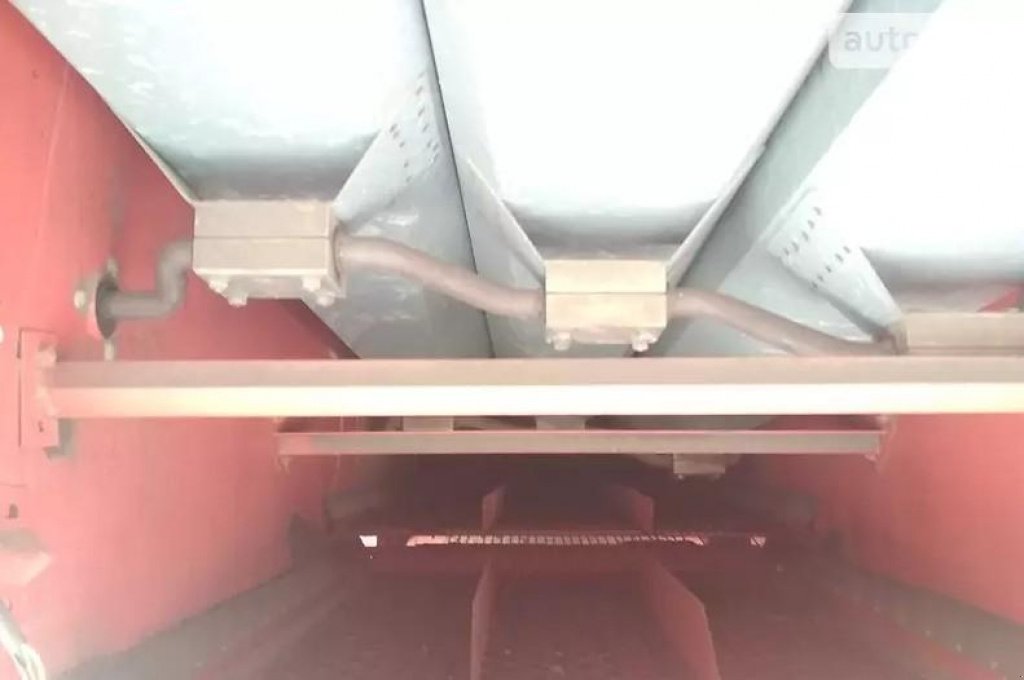 Oldtimer-Mähdrescher des Typs Massey Ferguson 206, Neumaschine in Торчин (Bild 3)