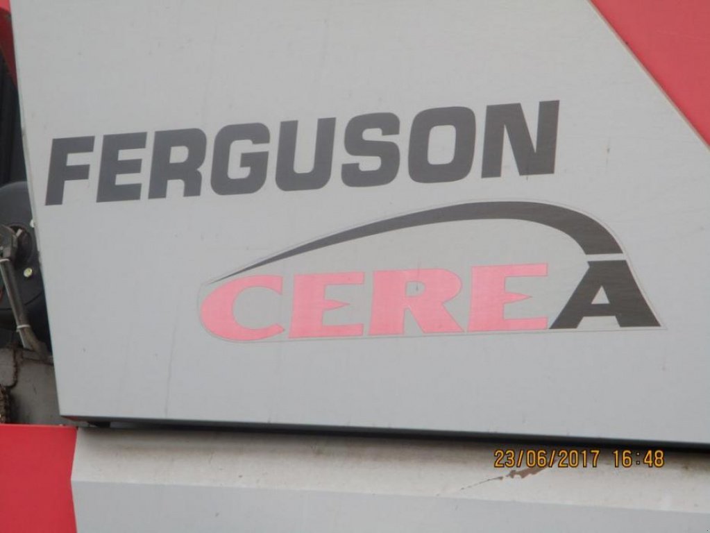 Oldtimer-Mähdrescher des Typs Massey Ferguson 7274 Cerea, Neumaschine in Не обрано (Bild 4)