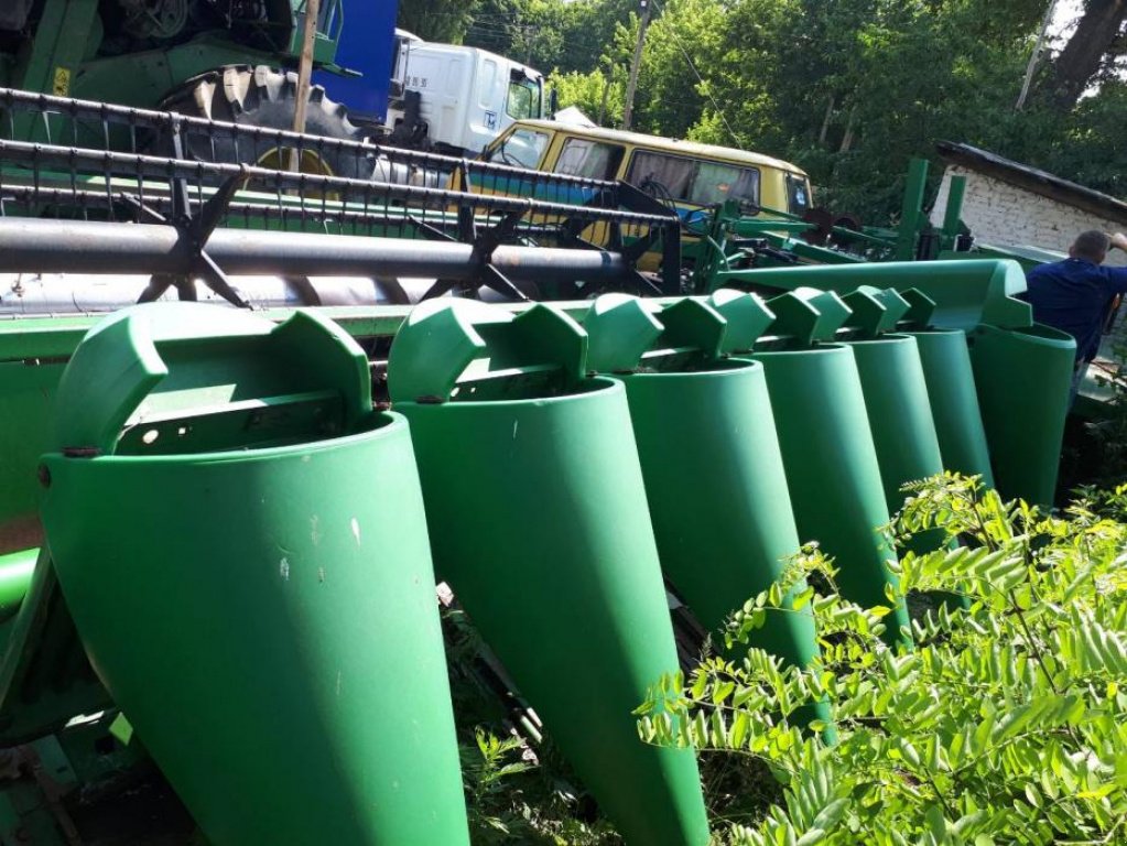 Maispflückvorsatz des Typs John Deere 892,  in Вінниця (Bild 4)