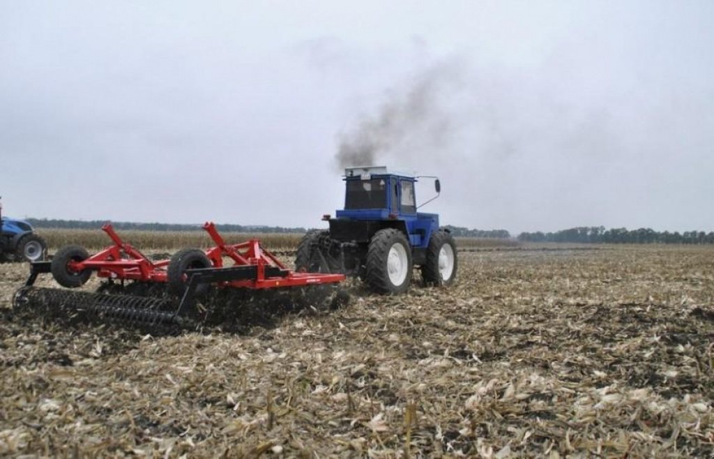 Wiesenegge des Typs CHERVONA ZIRKA Antares 4x4,  in Пологи (Bild 5)