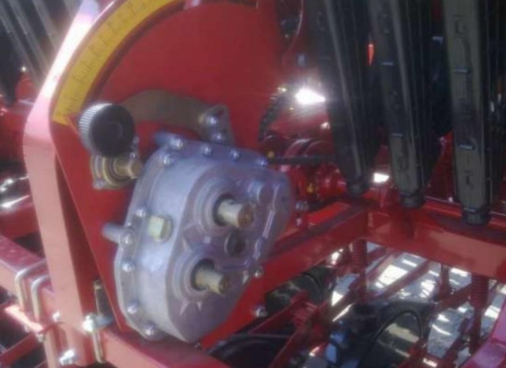 Direktsaatmaschine des Typs CHERVONA ZIRKA Astra Nova 5,4A-06,  in Пологи (Bild 7)