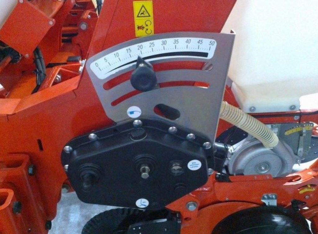 Direktsaatmaschine des Typs Nordsten Romina MTR 8,  in Пологи (Bild 2)