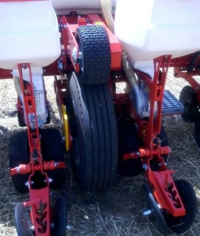 Direktsaatmaschine des Typs Nordsten Romina MTR 8,  in Пологи (Bild 10)