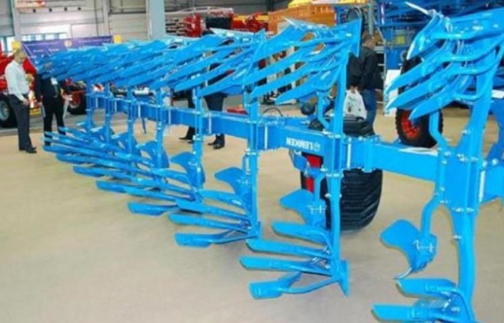 Scheibenpflug des Typs Lemken Juwel 8,  in Пологи (Bild 1)