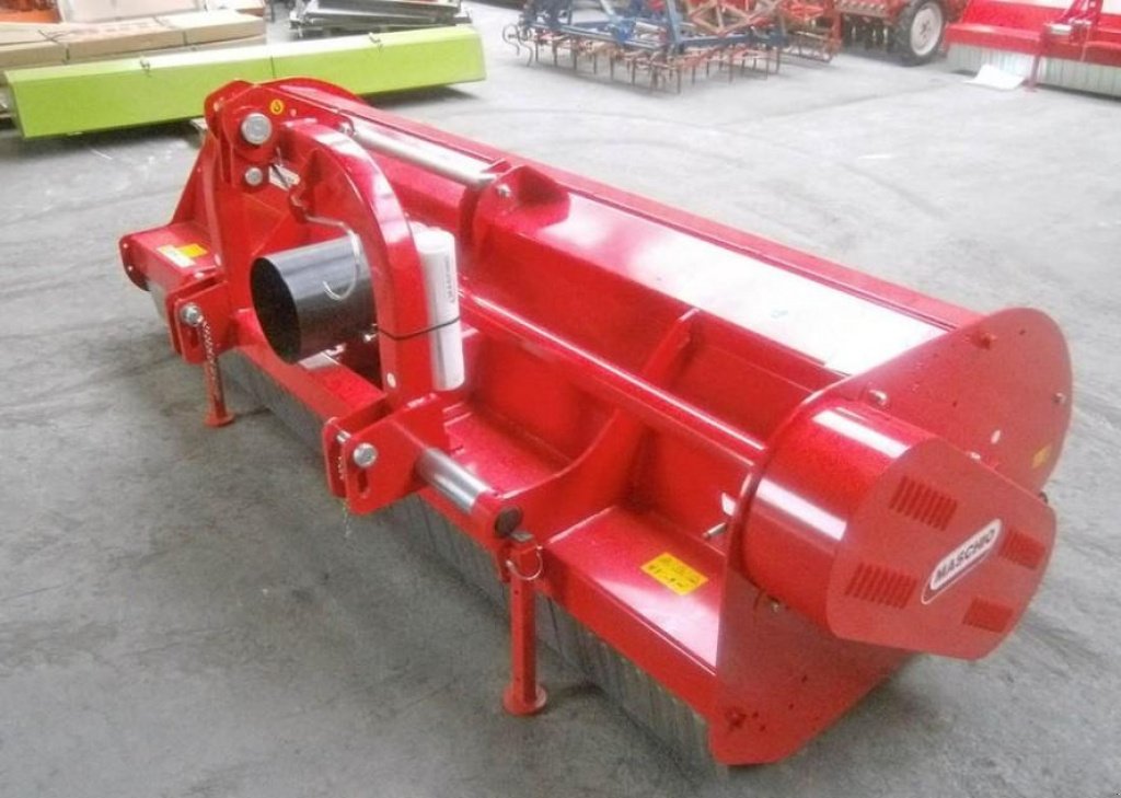 Straßenfräse des Typs Nordsten Tornado 250,  in Пологи (Bild 1)