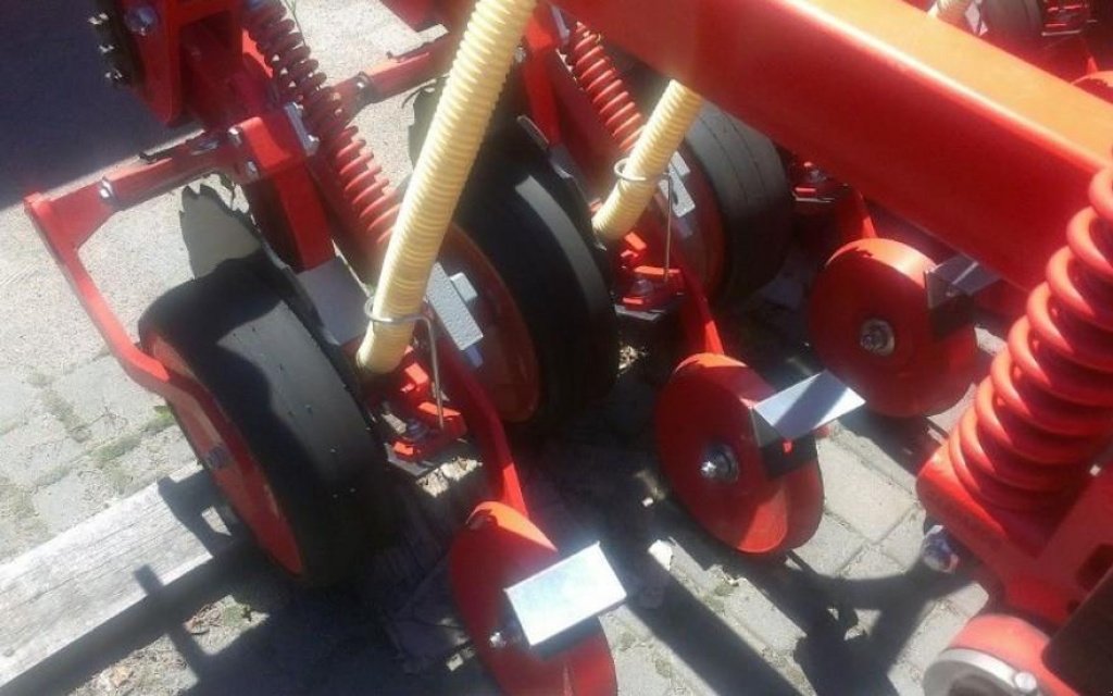 Sämaschine des Typs Nordsten Gigante Corsa 600,  in Пологи (Bild 9)