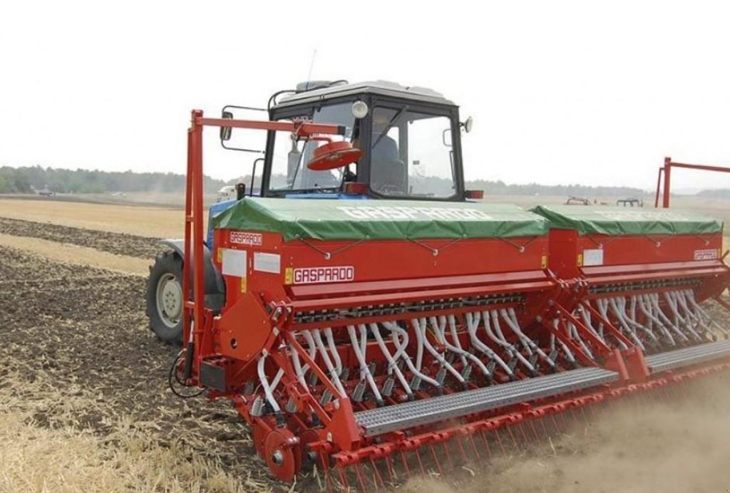 Direktsaatmaschine des Typs Nordsten Mega 600,  in Пологи (Bild 1)