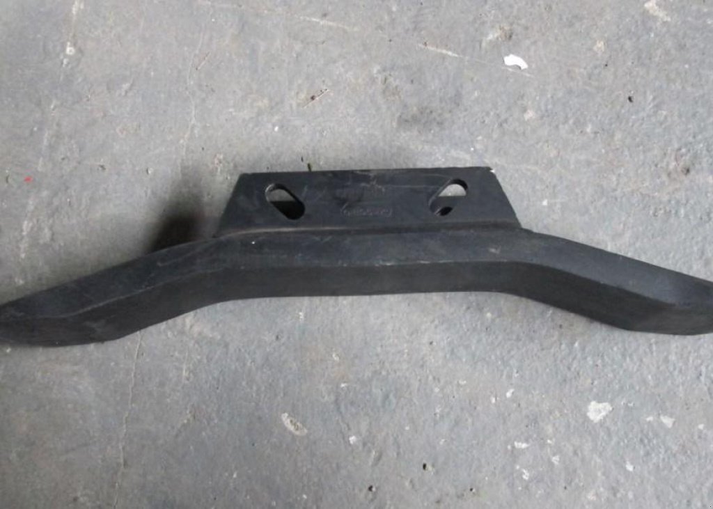 Spatenpflug des Typs Nordsten Artiglio 400/7,  in Пологи (Bild 4)