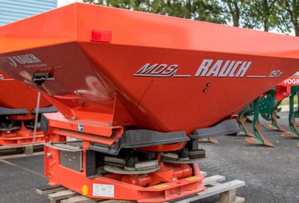Sandstreuer & Salzstreuer des Typs Rauch MDS 19.1M,  in Пологи (Bild 3)