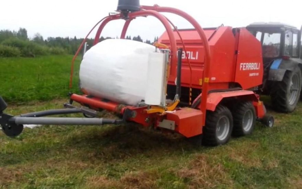 Rundballenpresse des Typs Feraboli Duetto 125 Topcut,  in Пологи (Bild 4)