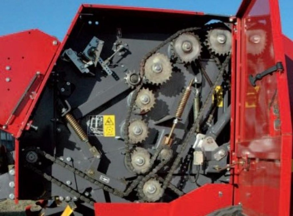 Rundballenpresse des Typs Feraboli Duetto 125 Topcut,  in Пологи (Bild 5)