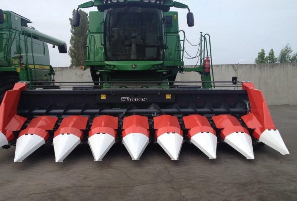 Maispflückvorsatz des Typs Nardi Maizestorm MZH-R 8070,  in Пологи (Bild 4)