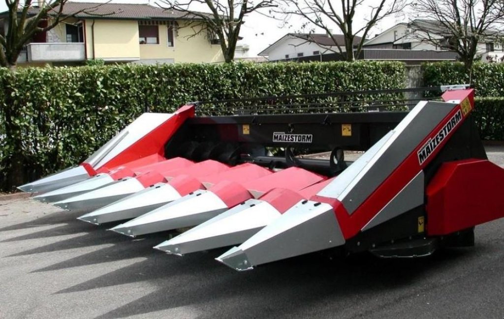 Maispflückvorsatz des Typs Nardi Maizestorm MZH-R 8070,  in Пологи (Bild 7)